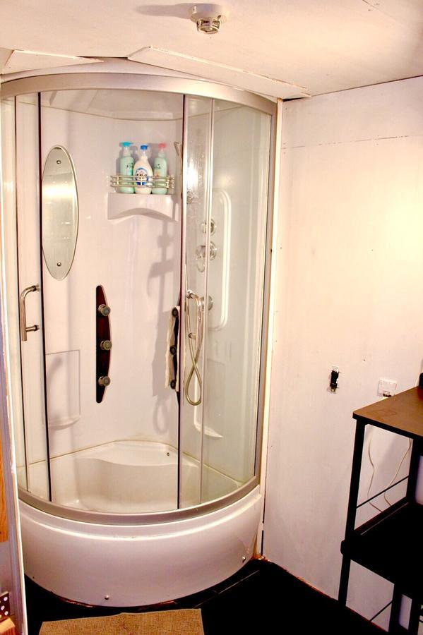 Uvillage Ōsaka Extérieur photo